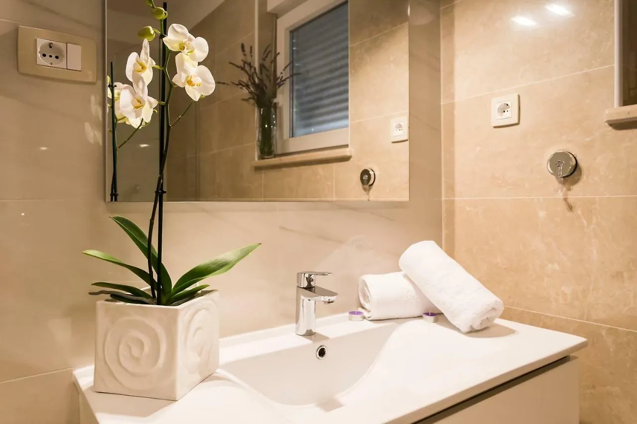 Villa Sweet Home Marija With Heated Pool Split
