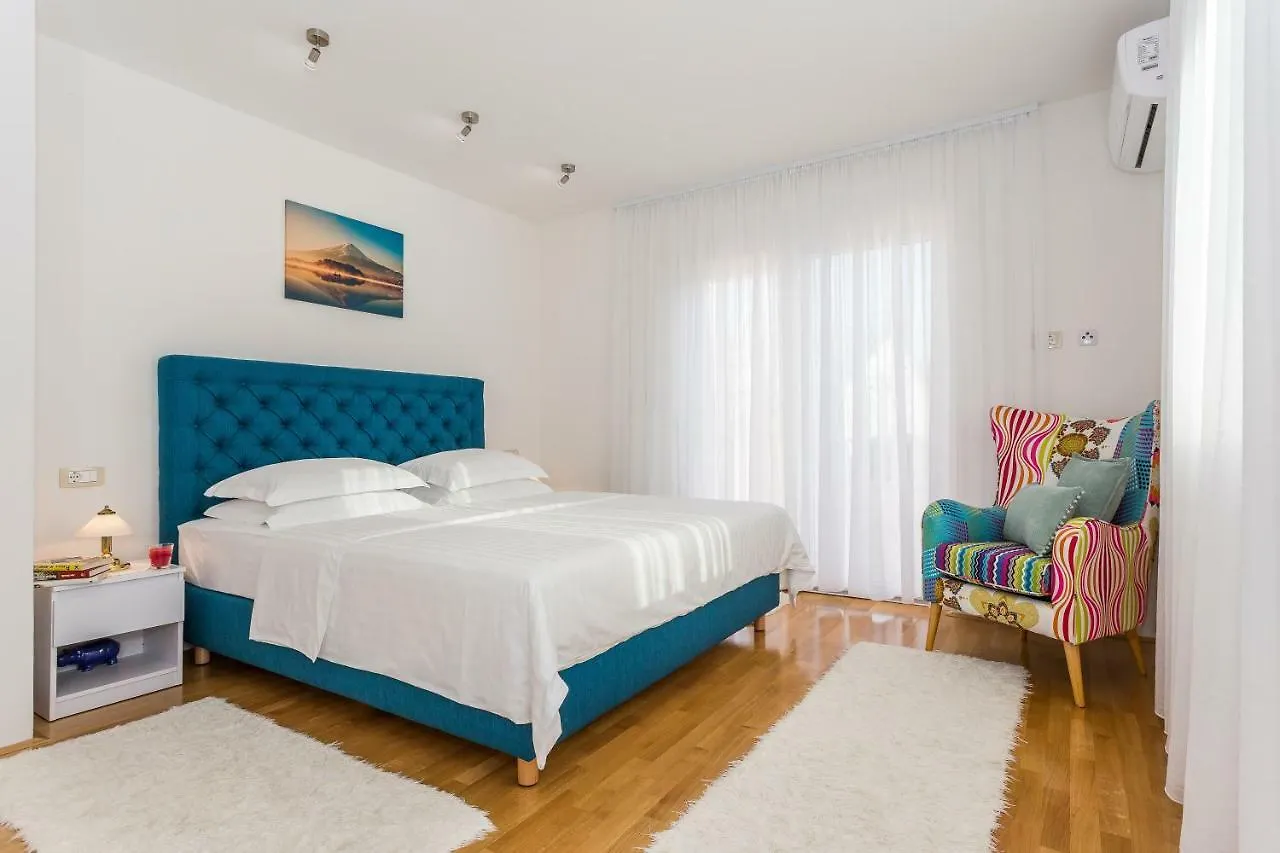 Villa Sweet Home Marija With Heated Pool Split