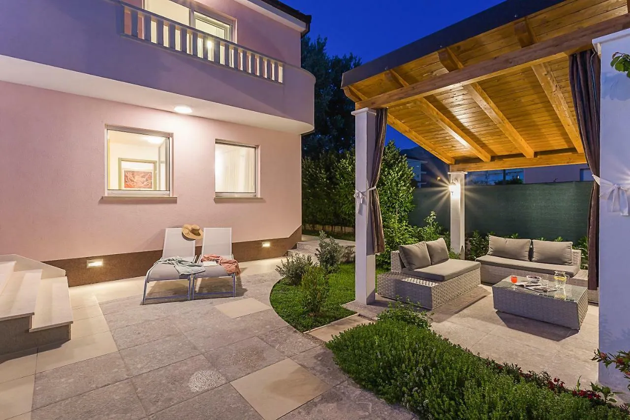 Villa Sweet Home Marija With Heated Pool Split Croatia