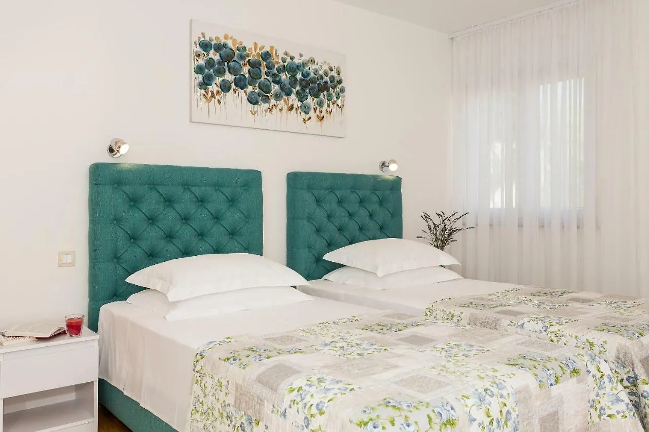 Villa Sweet Home Marija With Heated Pool Split
