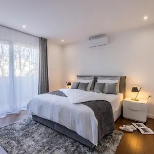 Fortuna Apartment